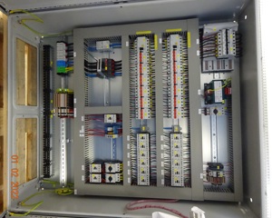 Control box manure removal